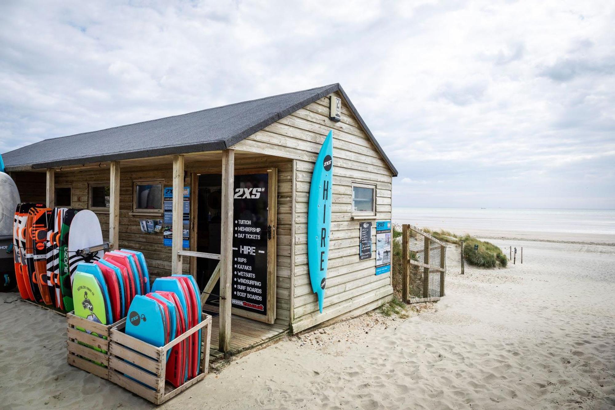 Absolute Beachfront With Decked Garden Oasis And Views ボグナー・リージス エクステリア 写真